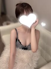 梅田メンズエステ Rêve MISTREA（レーヴ ミストレア） 向坂めい