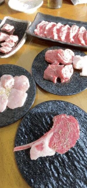 肉肉ぅー！！！