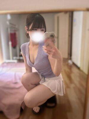 明日、8日（金）16:00-2:00でいます