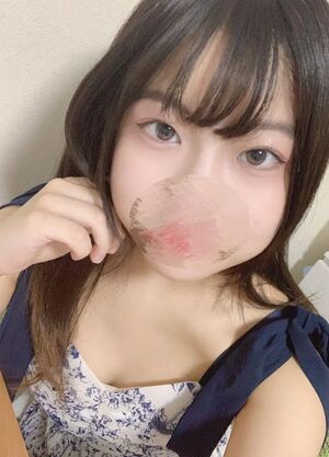み、見られてる…??
