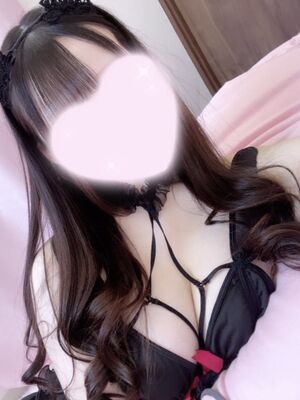 りあ 20歳 身長160cm(F)