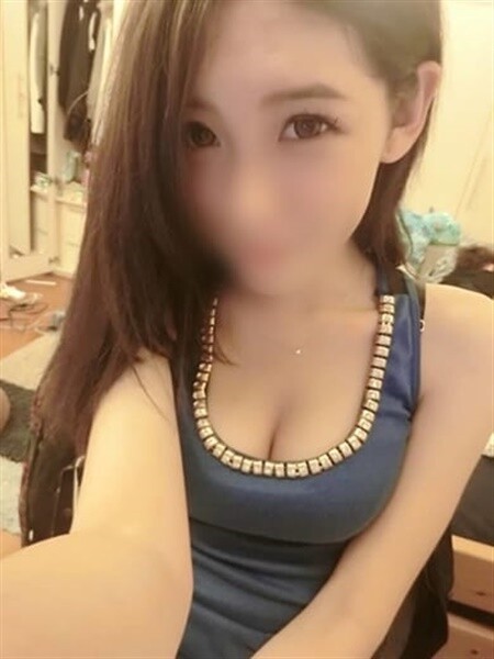 土田 アンナ