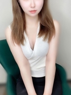 新宿・新大久保・高田馬場メンズエステ アロマエステ エッセンスESSENCE みゆ