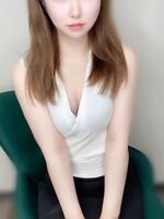 新宿・新大久保・高田馬場メンズエステ アロマエステ エッセンスESSENCE みゆ