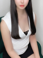 新宿・新大久保・高田馬場メンズエステ アロマエステ エッセンスESSENCE えりな