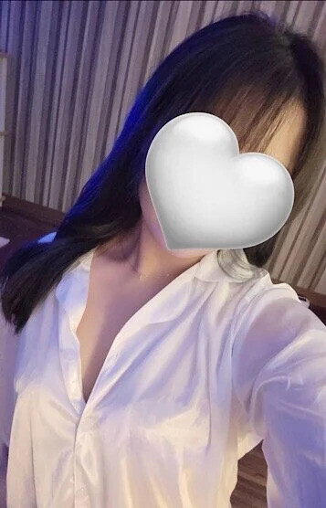 中山 梨央