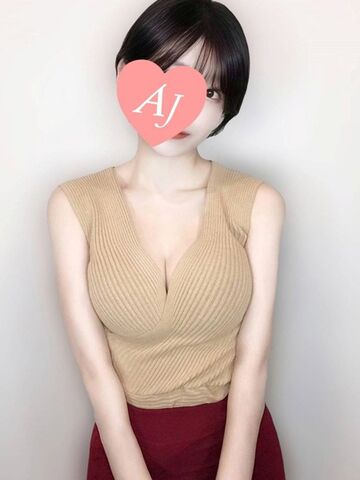 新宿・新大久保・高田馬場メンズエステ Aroma Jewels【アロマジュエルズ】新宿 秋葉原 五反田 新橋 成海 りか