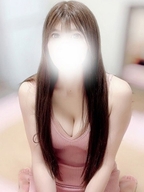 新宿・新大久保・高田馬場メンズエステ クラリスDAO 紫音