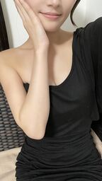 国分寺・立川・八王子メンズエステ Aroma w.Lupinus〜アロマルピナス 香坂みれい