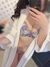 新宿・新大久保・高田馬場風俗エステ 新宿泡洗体ハイブリッドエステ 玲美(れみ)