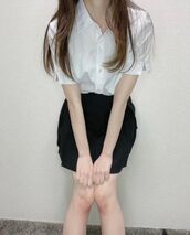 栄風俗エステ ナディア名古屋 弘中　すず