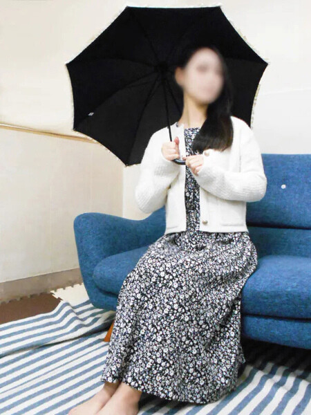 西中島風俗エステ 美人屋 篠塚　玲奈